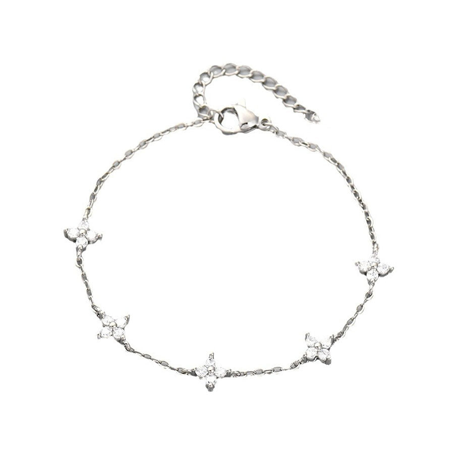 Vergoldetes Zirkonarmband mit vierblättrigem Kleeblatt